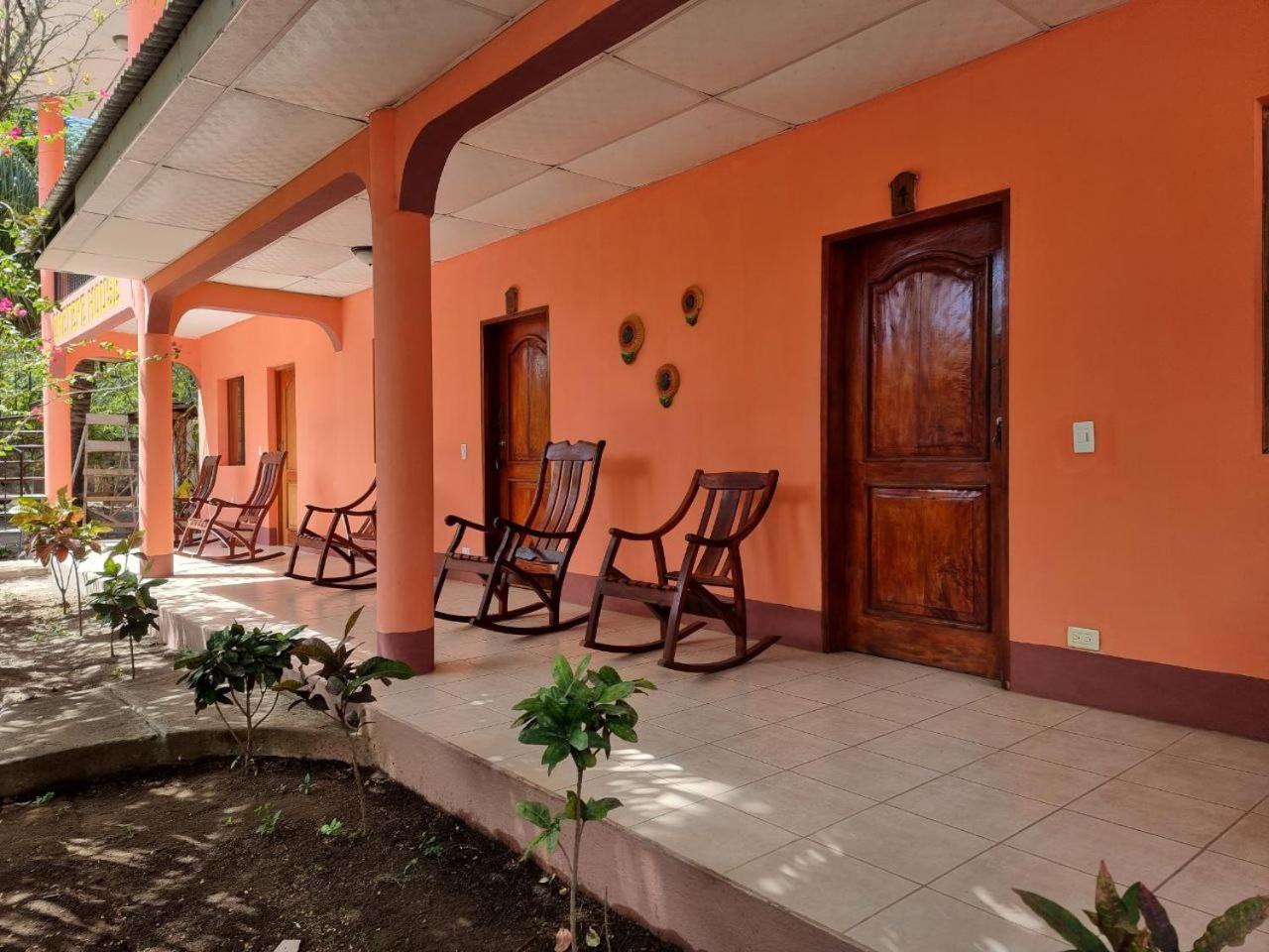 Ometepe House Bed and Breakfast Moyogalpa Eksteriør billede
