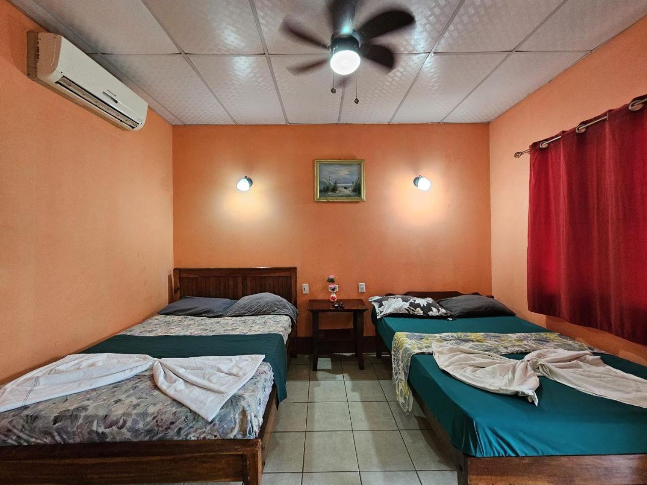 Ometepe House Bed and Breakfast Moyogalpa Eksteriør billede