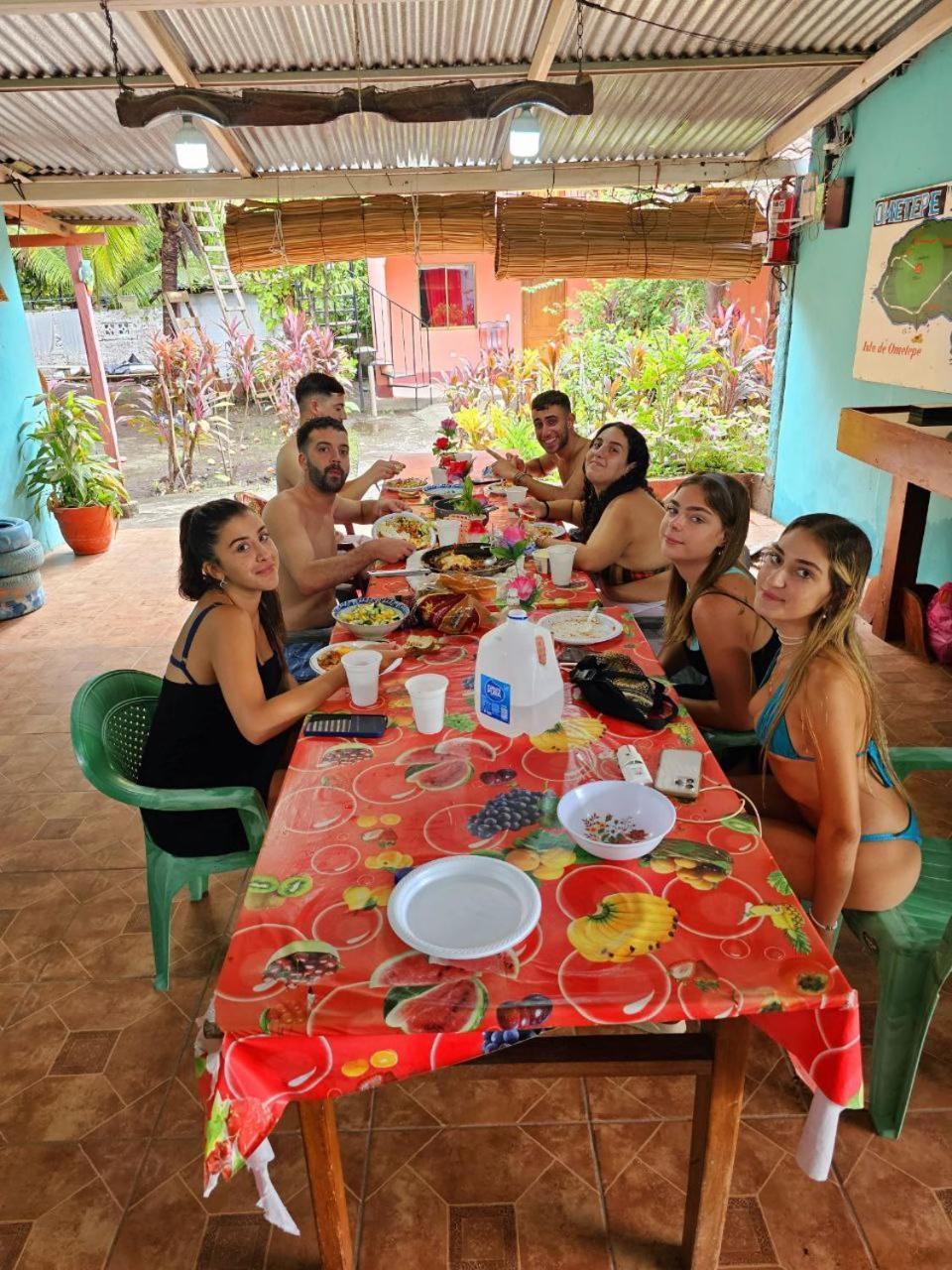 Ometepe House Bed and Breakfast Moyogalpa Eksteriør billede