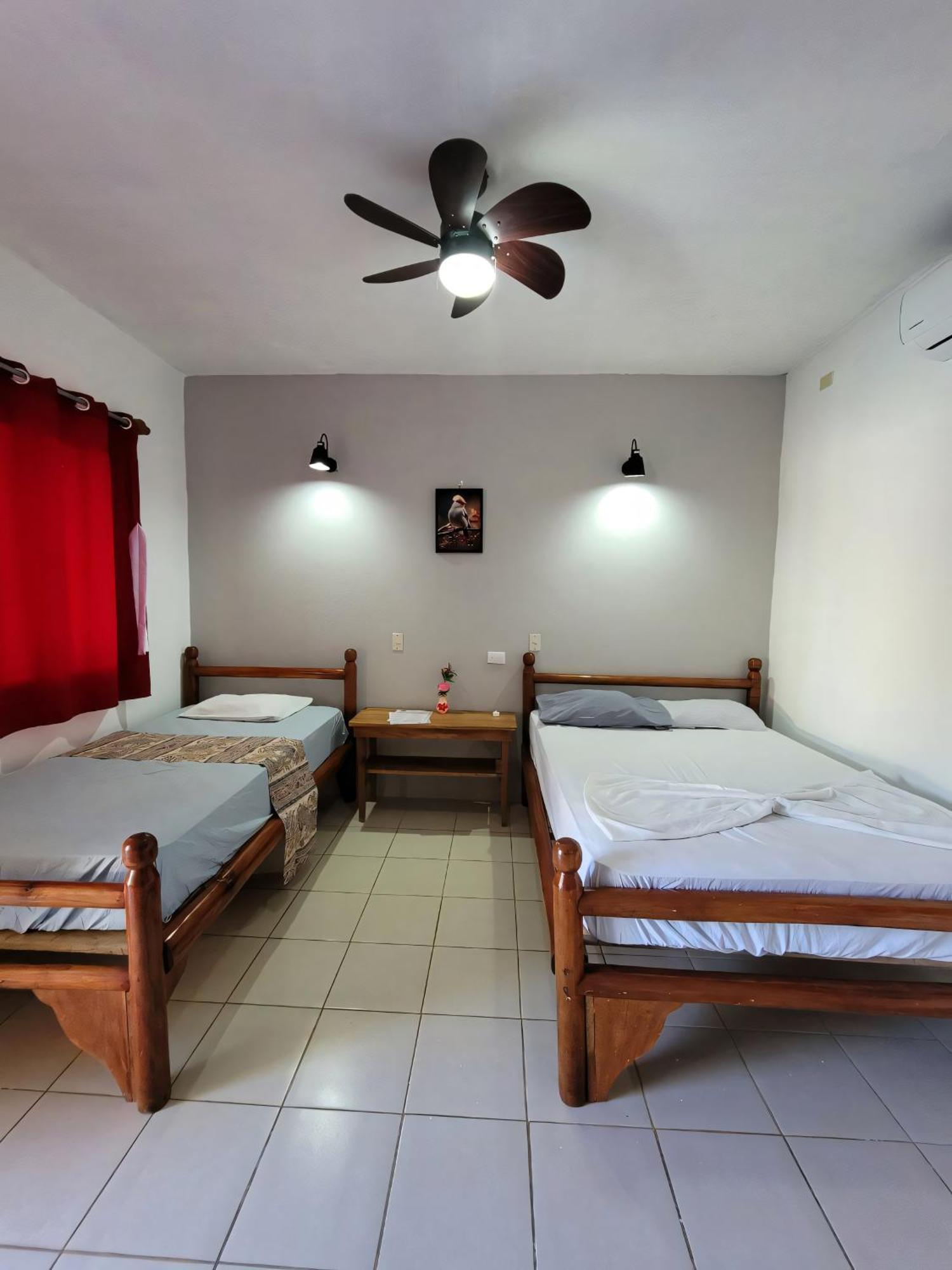 Ometepe House Bed and Breakfast Moyogalpa Eksteriør billede