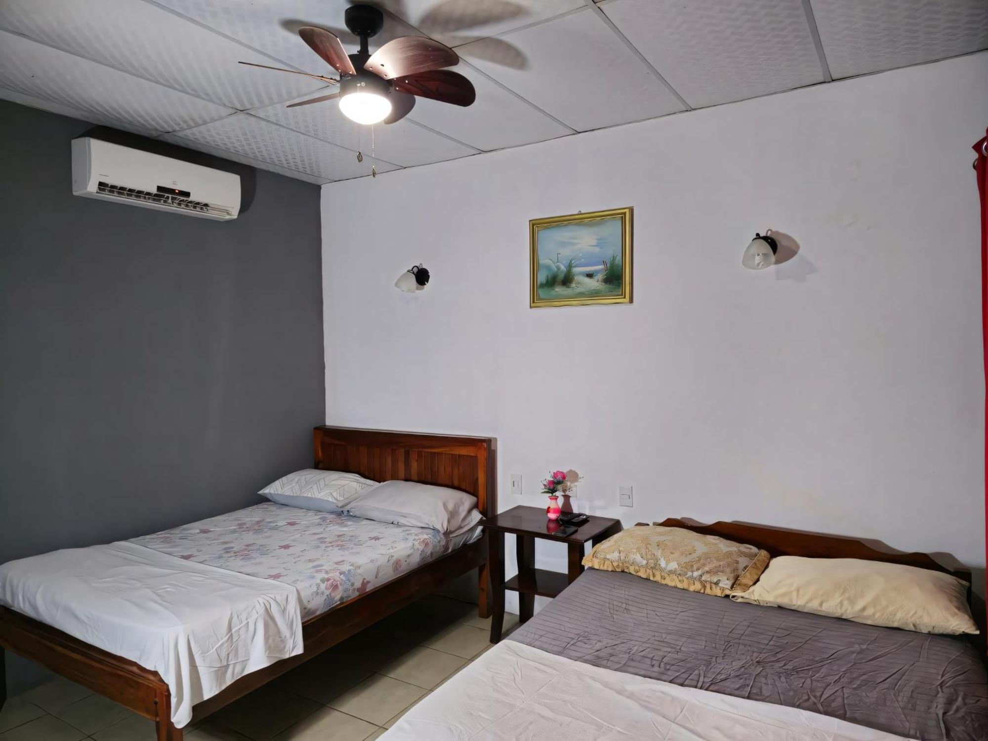 Ometepe House Bed and Breakfast Moyogalpa Eksteriør billede